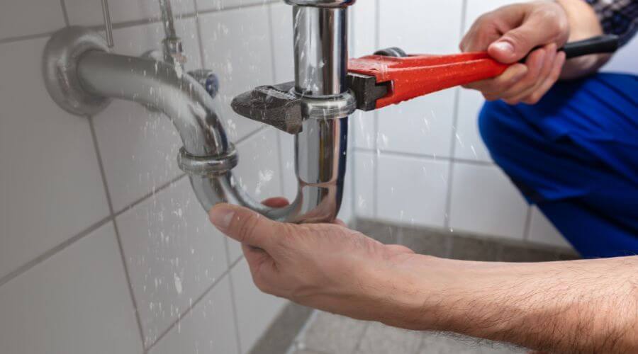 Electric tankless water heater installation in Buffalo, MO
